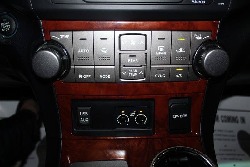 Used 2012 Toyota Highlander Limited w/ Tow Pkg AWD/4WD image 20