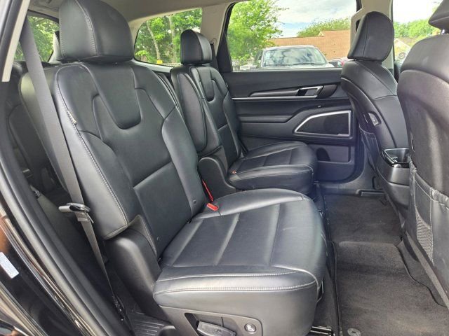 Used 2025 Kia Telluride S AWD/4WD image 27