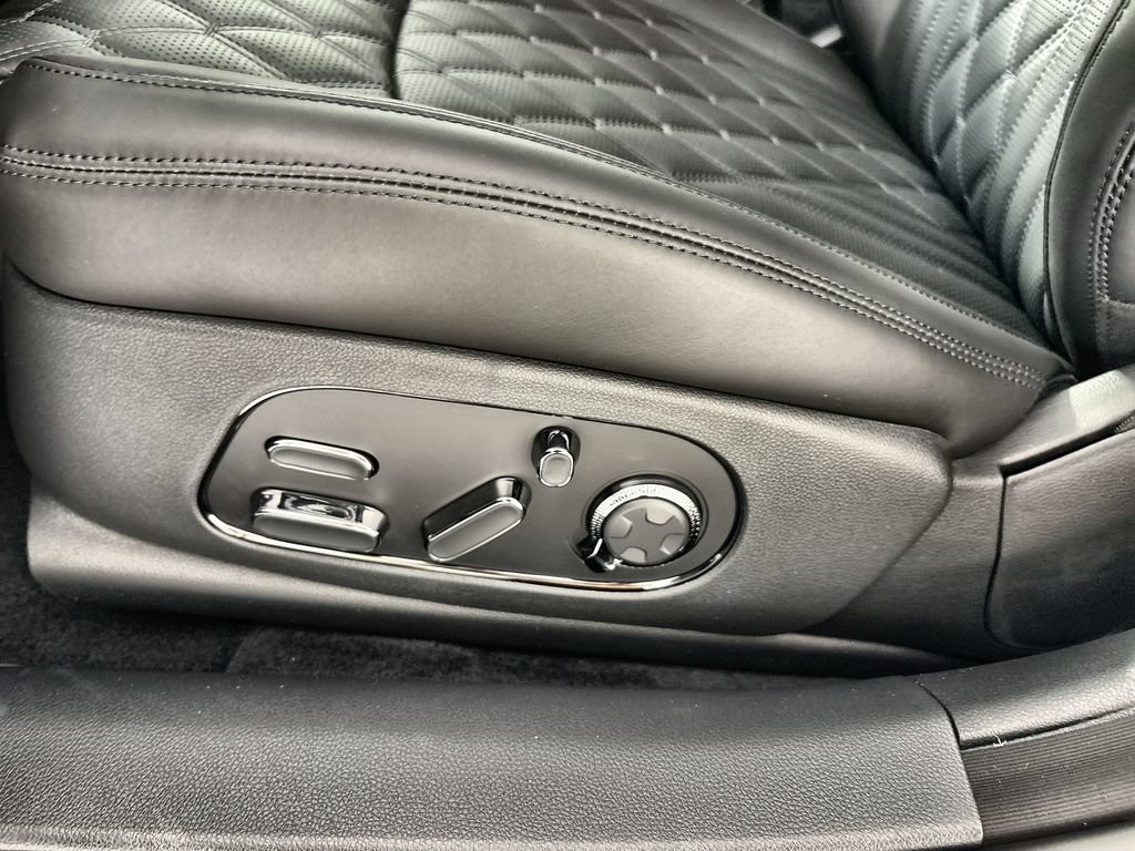 New 2026 Genesis G90 3.5T Prestige AWD/4WD image 14