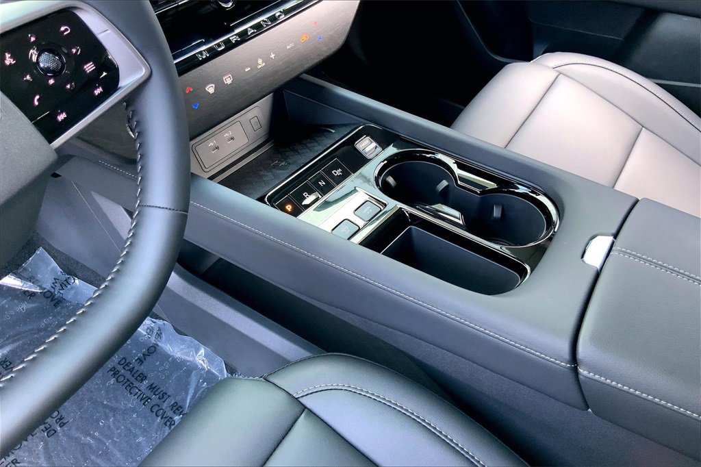 New 2025 Nissan Murano SV image 8