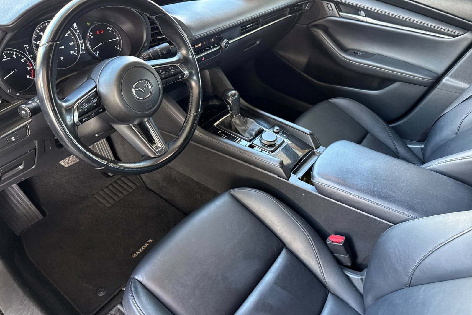 Used 2025 MAZDA MAZDA3 s Sport FWD image 5