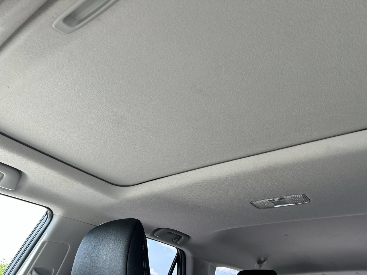 Used 2019 Toyota 4Runner SR5 Premium AWD/4WD image 28