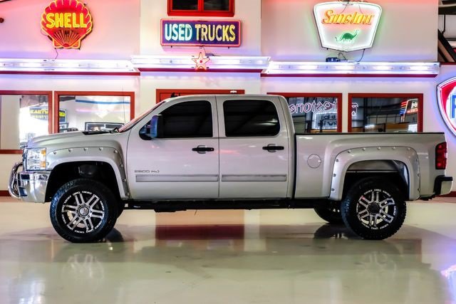 Used 2012 Chevrolet Silverado 2500 LT w/ Interior Plus Package image 12