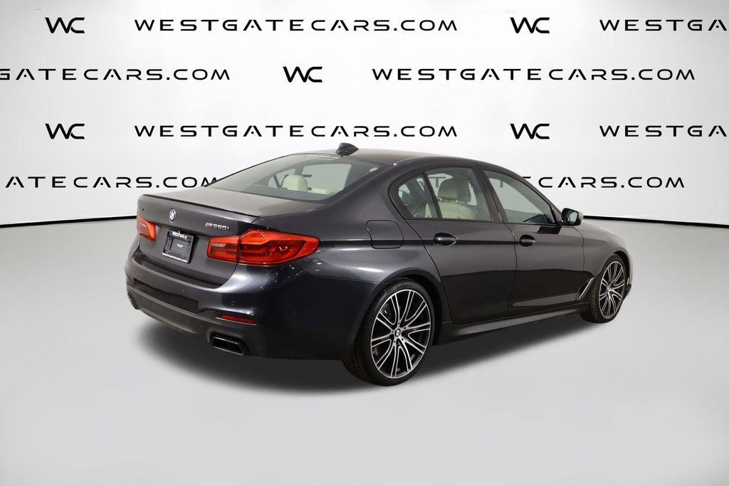 Used 2019 BMW M550i xDrive image 44