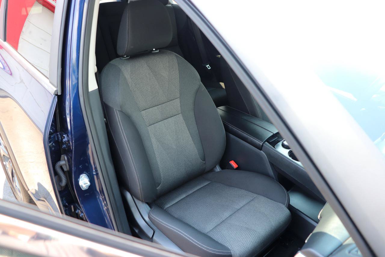 Used 2026 Nissan Rogue SV AWD/4WD image 14