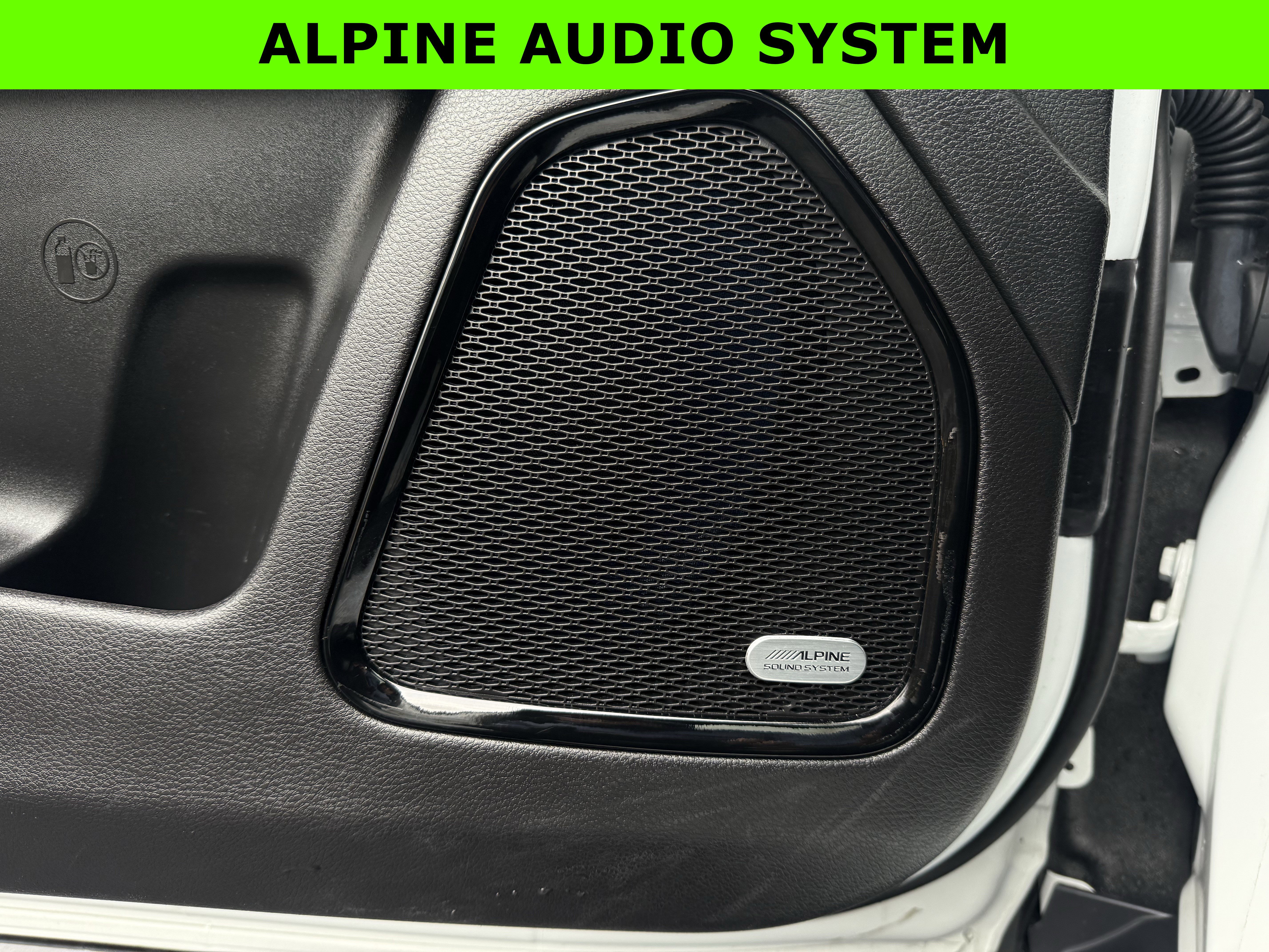 Used 2022 Jeep Compass Altitude w/ Sun and Sound Group image 17