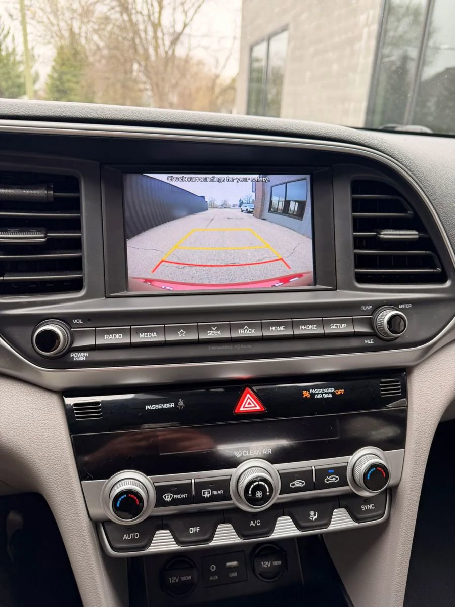 Used 2020 Hyundai Elantra SEL FWD image 9