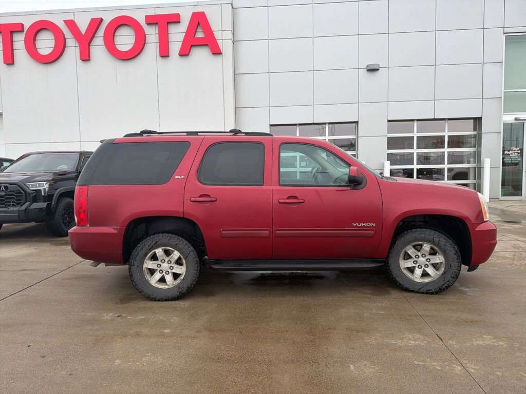Used 2013 GMC Yukon SLT w/ SLT-2 Equipment Package image 7