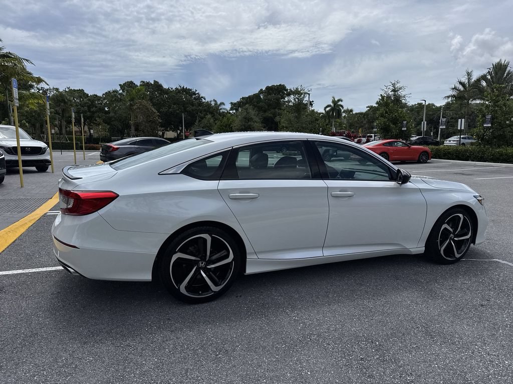 Used 2021 Honda Accord Sport image 4