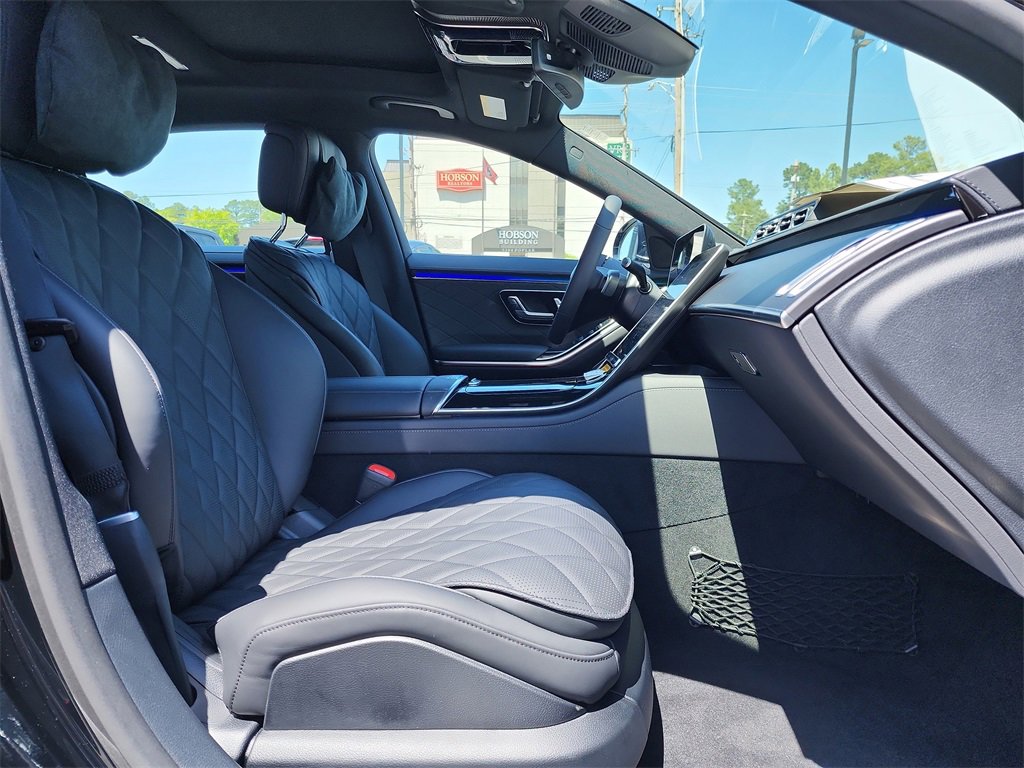 New 2025 Mercedes-Benz S 580 4MATIC Sedan image 18