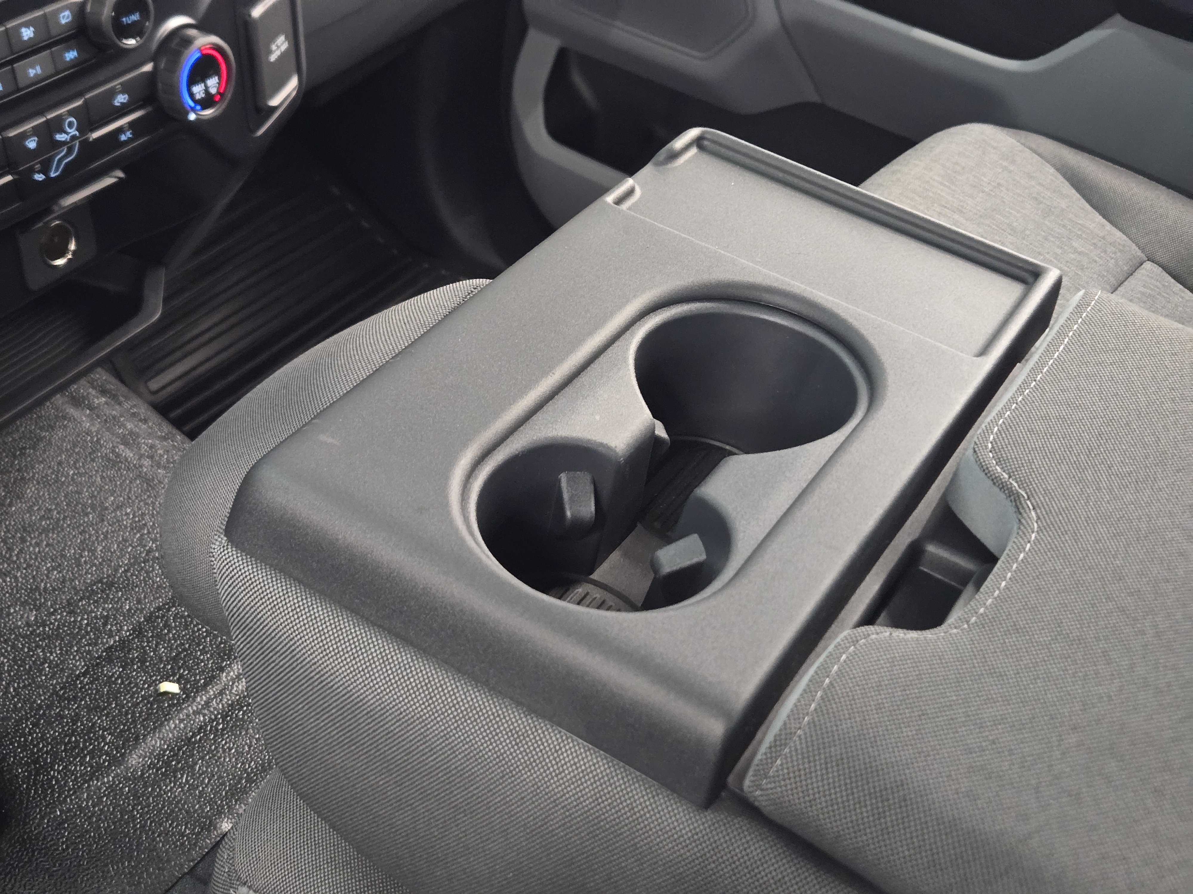 Used 2024 Ford F550 4x4 SuperCab Super Duty image 18