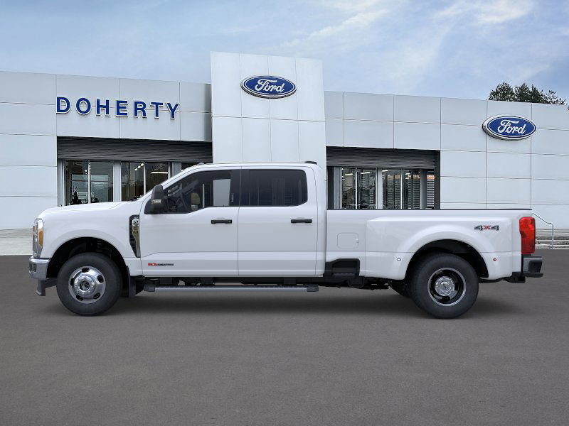 New 2025 Ford F350 XL image 3