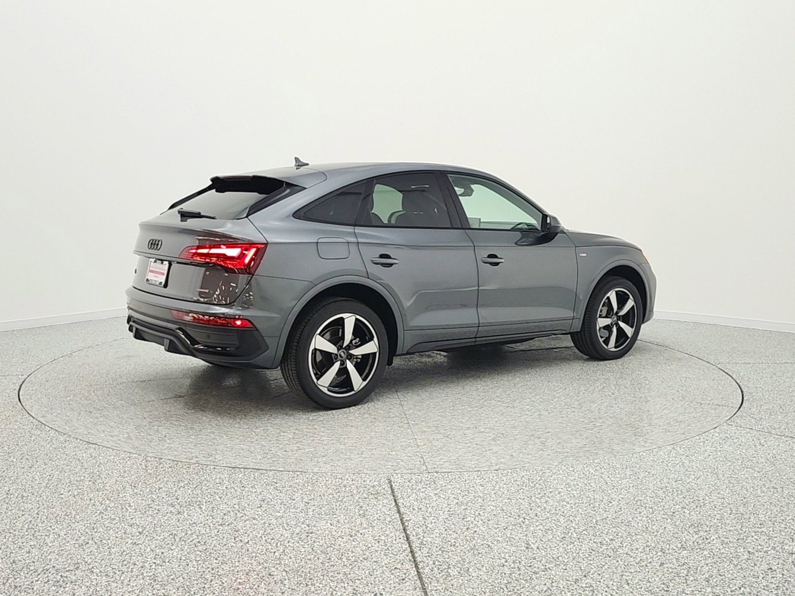 Used 2023 Audi Q5 2.0T Premium Plus w/ Premium Plus Package image 5