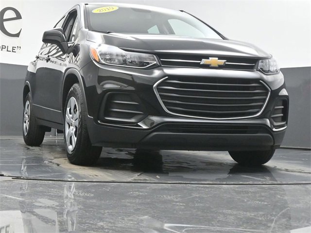 Used 2019 Chevrolet Trax LS image 3