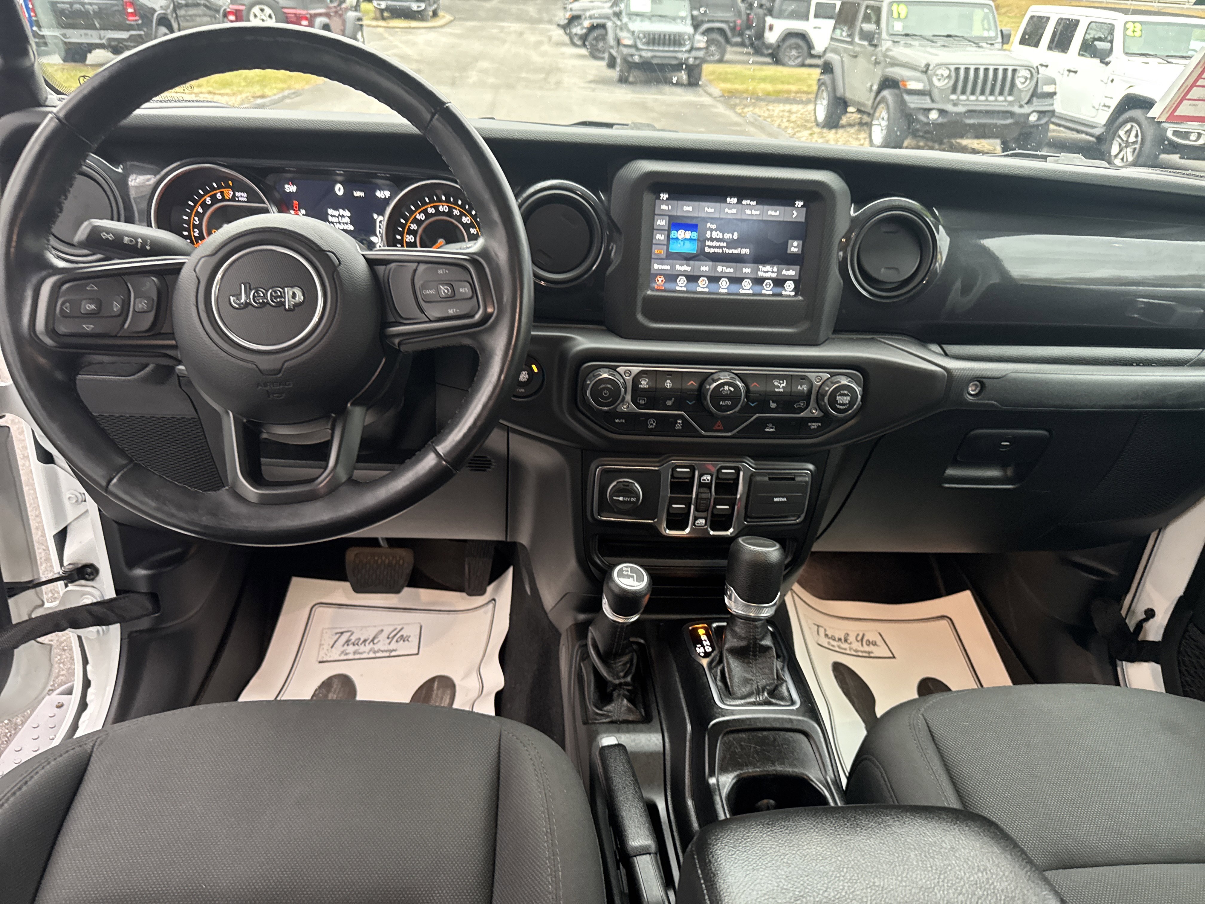 Used 2022 Jeep Gladiator Sport image 14