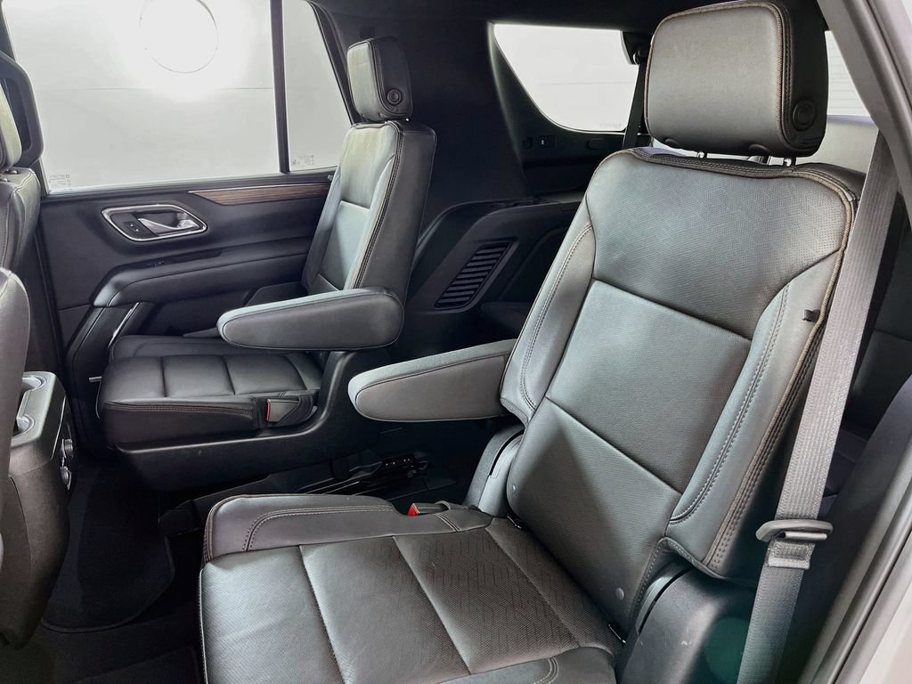 Used 2023 Chevrolet Tahoe High Country AWD/4WD image 33
