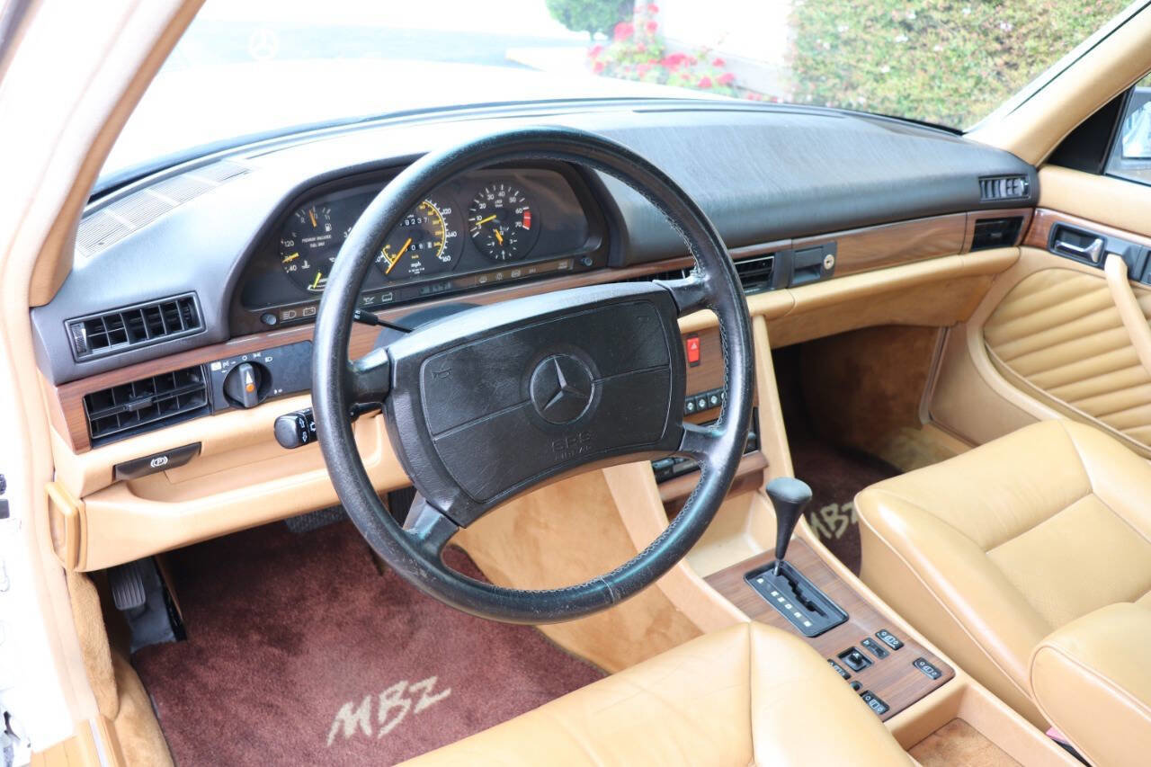 Used 1989 Mercedes-Benz 300 SE image 16