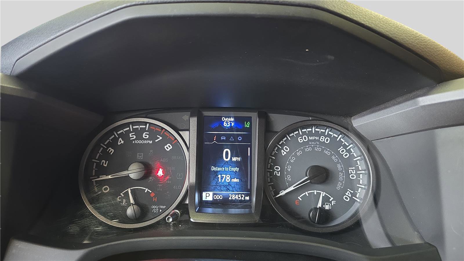 Used 2022 Toyota Tacoma TRD Off-Road AWD/4WD image 10