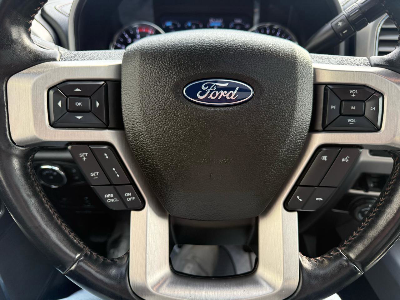 Used 2020 Ford F250 Platinum image 24