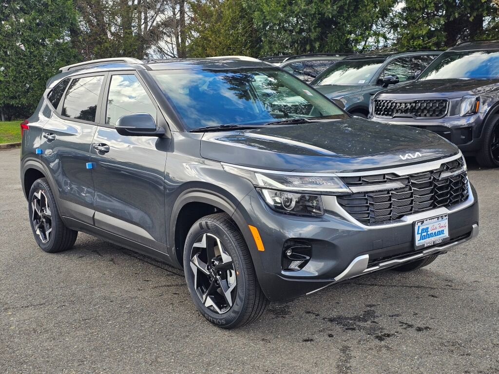 New 2026 Kia Seltos S AWD/4WD image 3