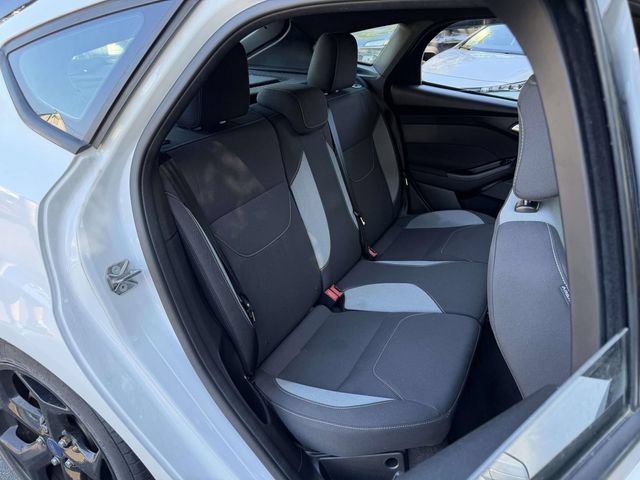 Used 2015 Ford Focus ST FWD image 15