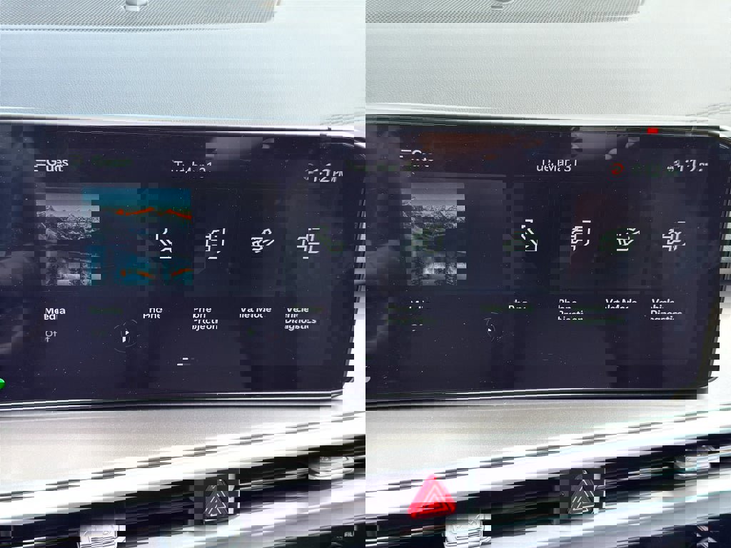 New 2026 Kia Sorento LX image 16