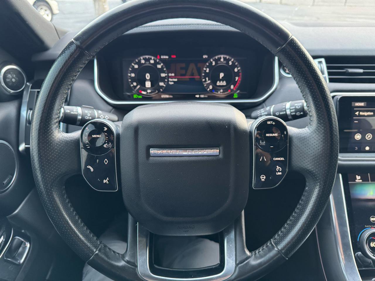 Used 2019 Land Rover Range Rover Sport HSE AWD/4WD image 30