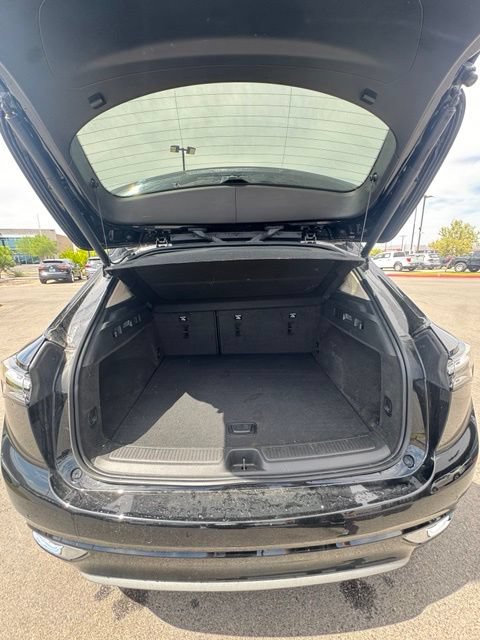Used 2023 Buick Envision Avenir AWD/4WD image 7