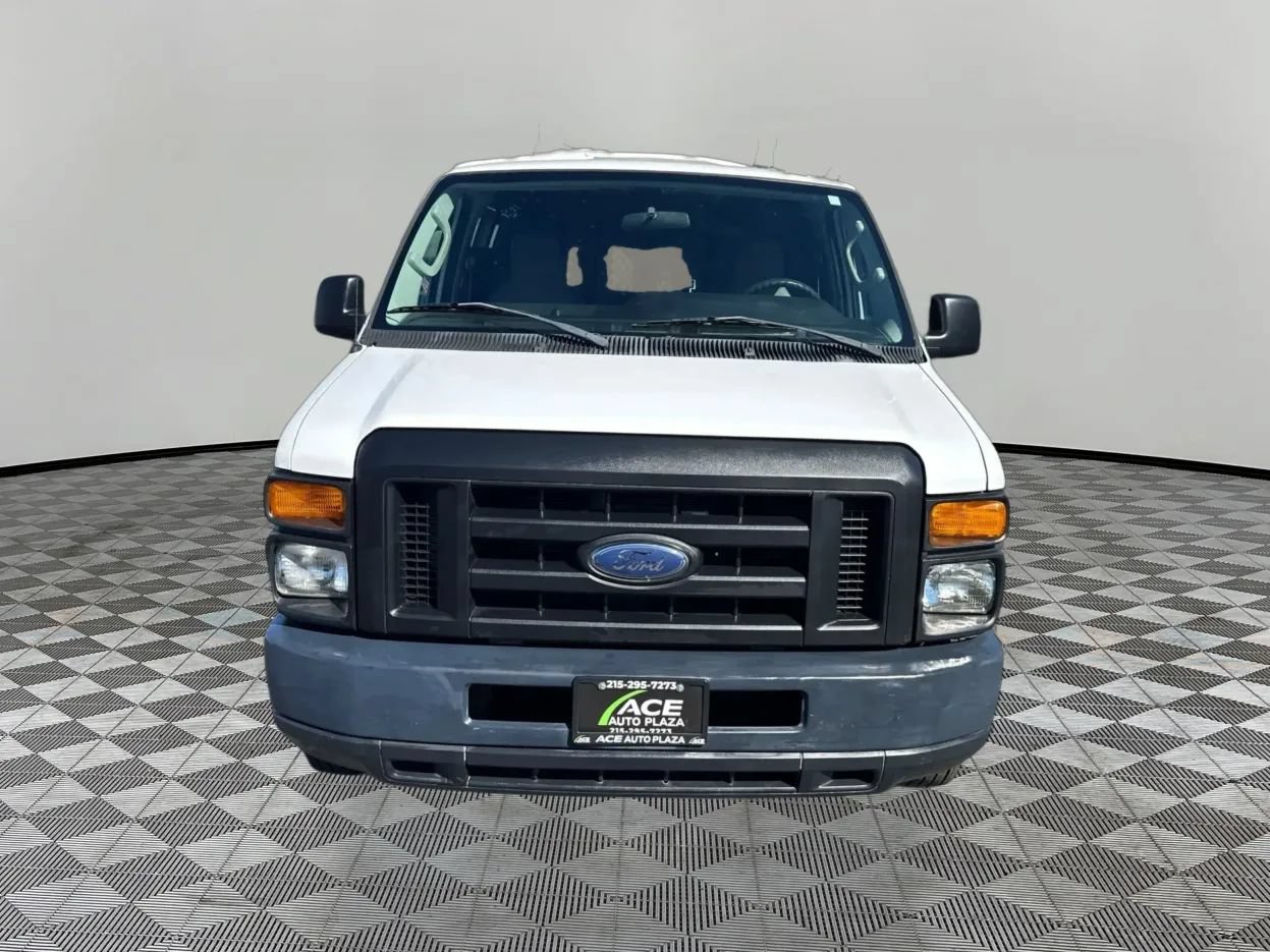 Used 2011 Ford E-150 and Econoline 150 w/ PWR Group RWD image 3
