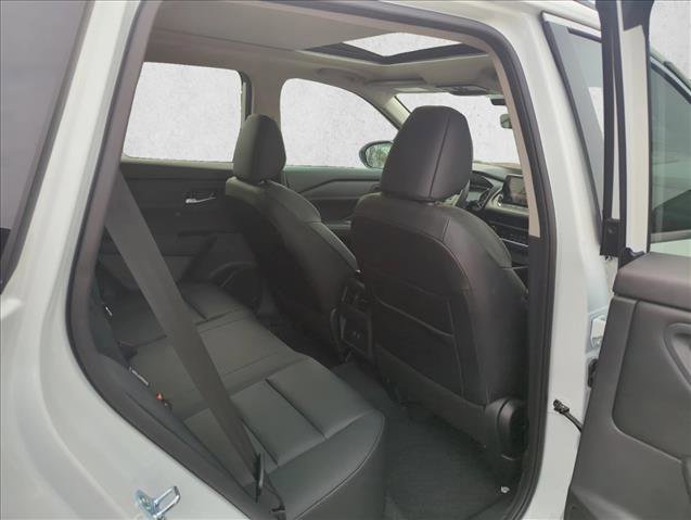 New 2026 Nissan Rogue SV image 19