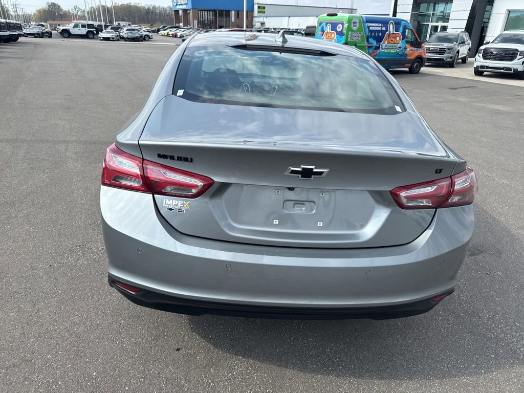 Used 2024 Chevrolet Malibu LT w/ Sport Edition image 4