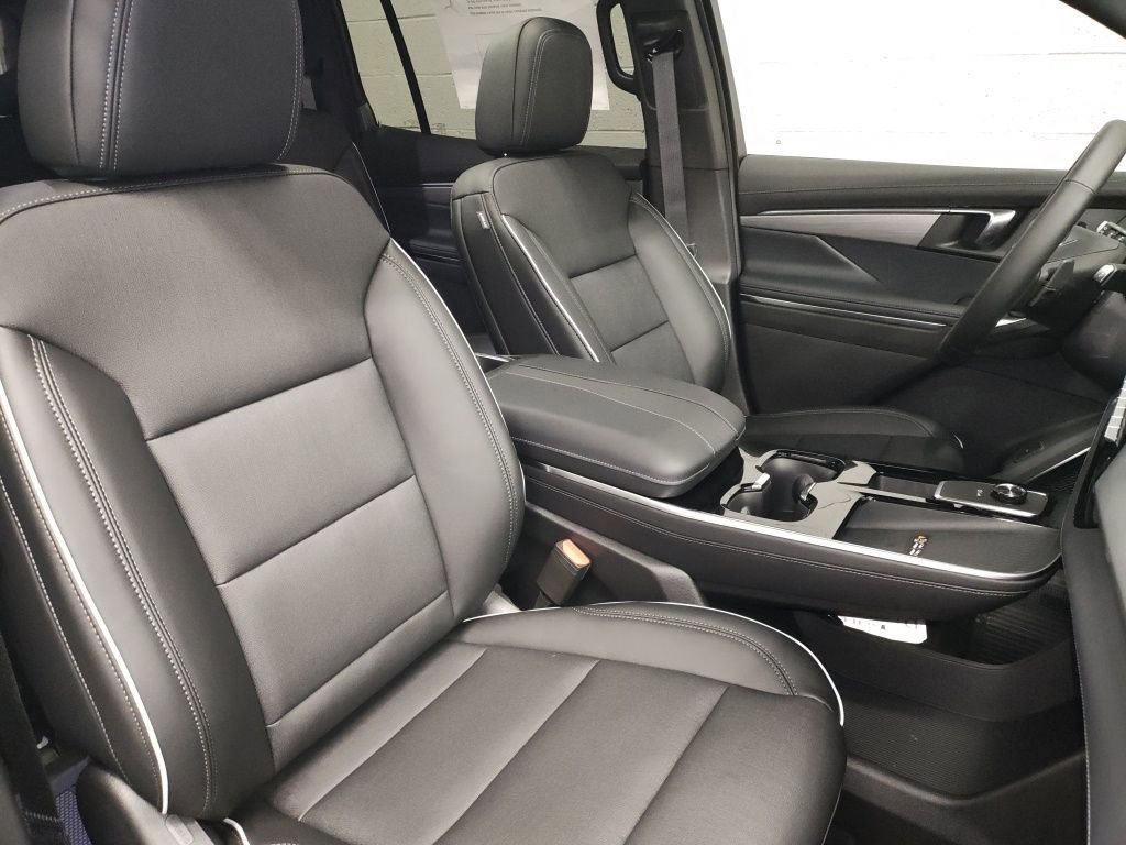 New 2026 Buick Enclave Preferred w/ Power Package image 9