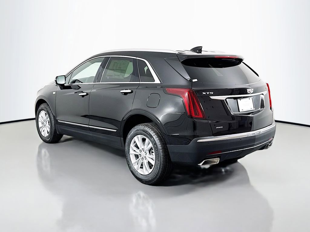 New 2026 Cadillac XT5 Luxury image 5