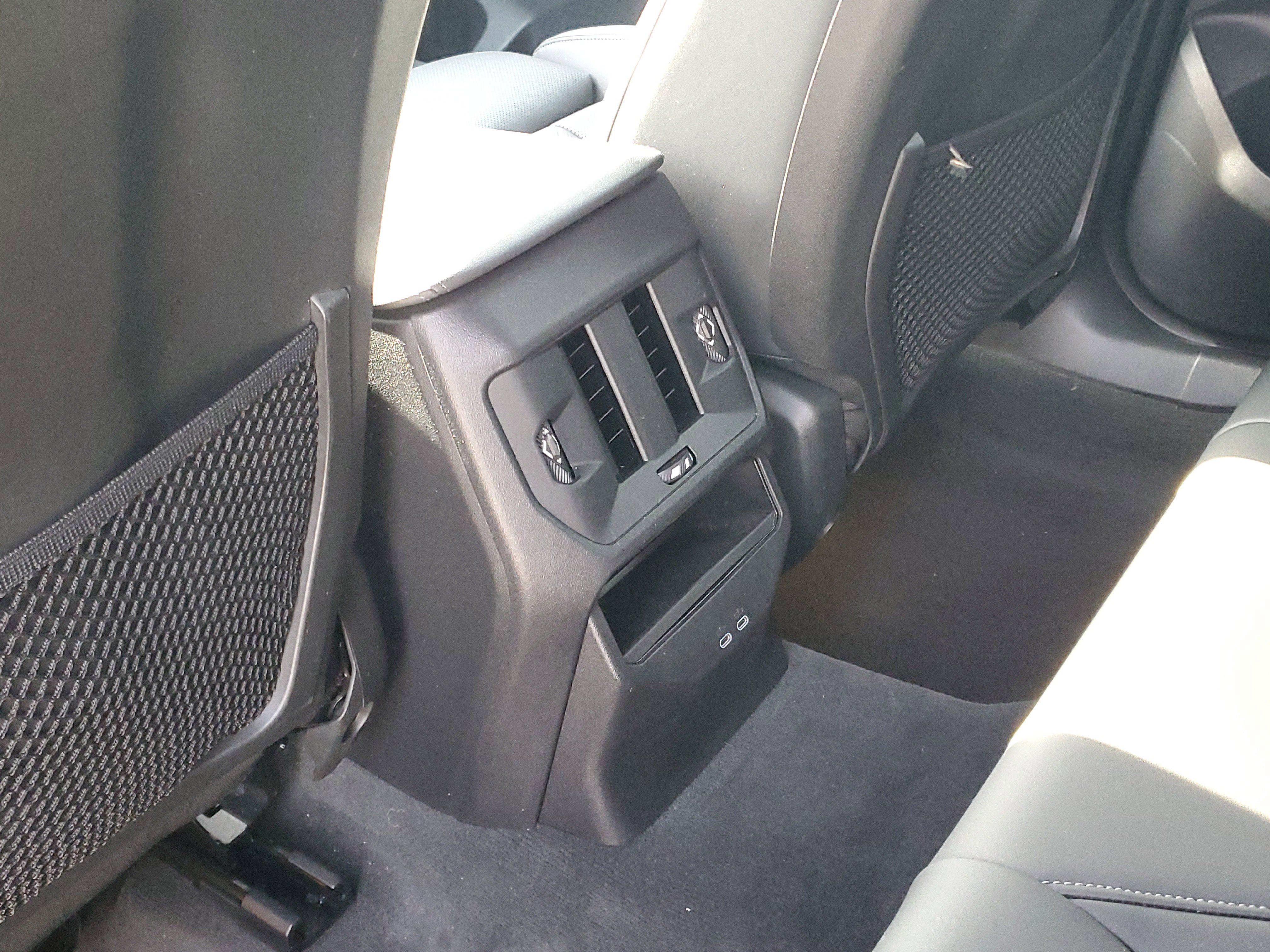 Used 2025 BMW X3 M50 w/ Premium Package image 26