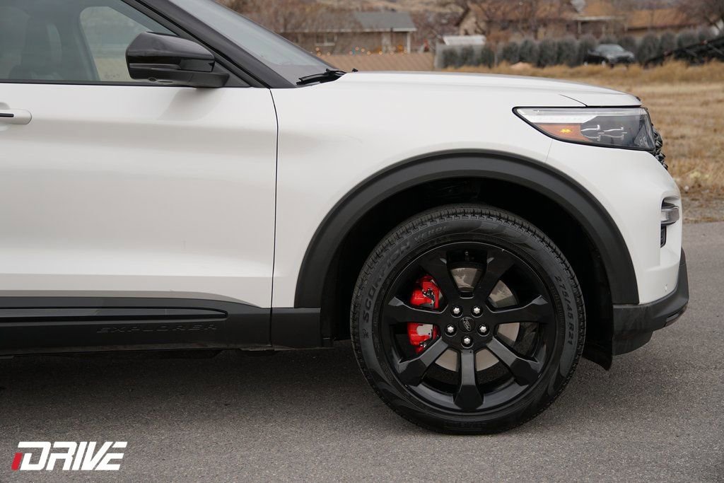 Used 2023 Ford Explorer ST w/ Equipment Group 401A image 14