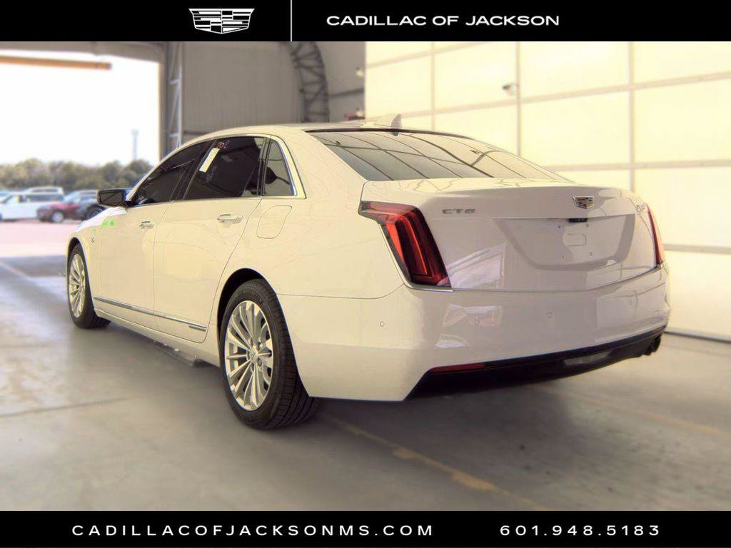 Used 2017 Cadillac CT6 Premium Luxury RWD image 4