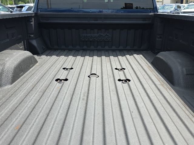Used 2020 Chevrolet Silverado 2500 High Country w/ Z71 Off-Road Package AWD/4WD image 28
