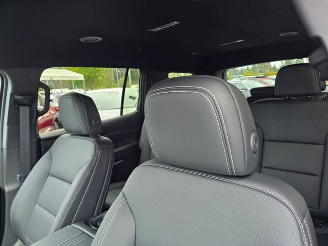 New 2025 Chevrolet Traverse LT w/ LPO, Illumination Package image 23