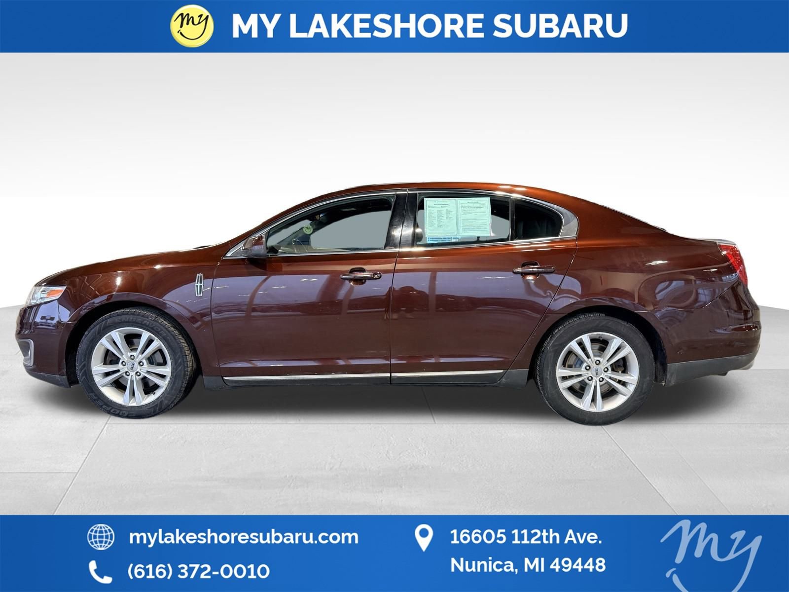 Used 2012 Lincoln MKS image 4