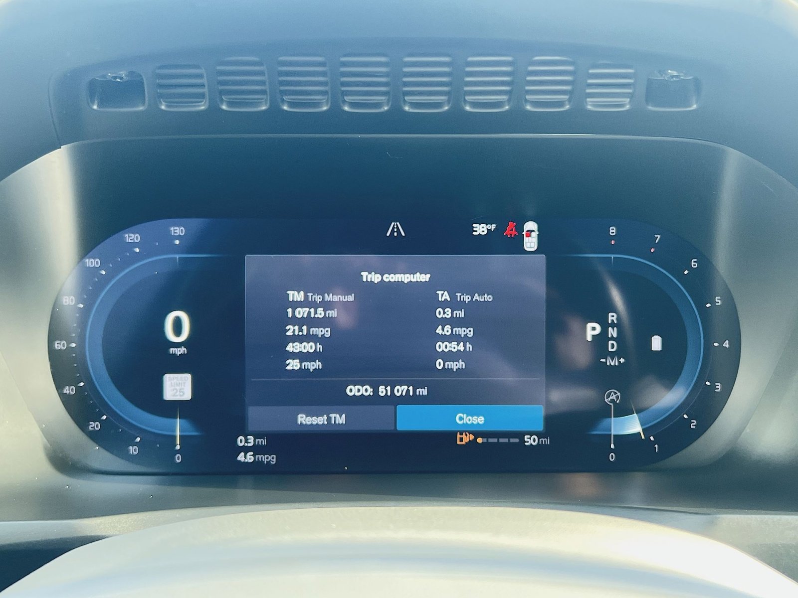 Certified 2023 Volvo XC90 B6 Ultimate w/ Protection Package image 17