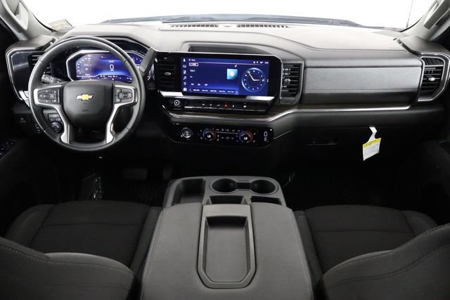 Used 2024 Chevrolet Silverado 1500 LT AWD/4WD image 13