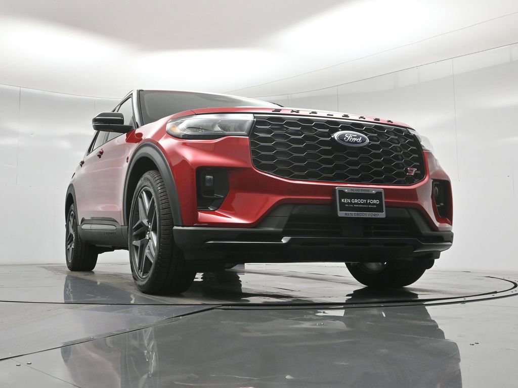 New 2026 Ford Explorer ST image 44