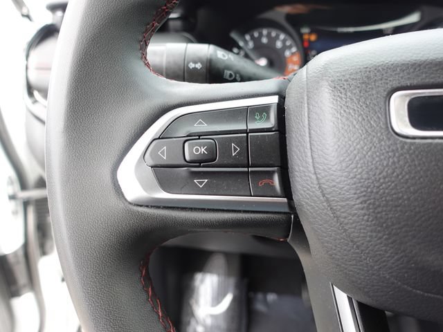 Used 2024 Jeep Compass Trailhawk AWD/4WD image 13