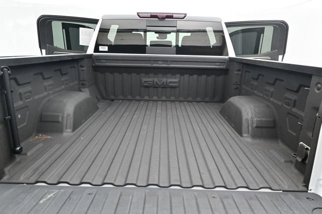 Used 2025 GMC Sierra 1500 AT4 w/ AT4 Premium Package AWD/4WD image 16