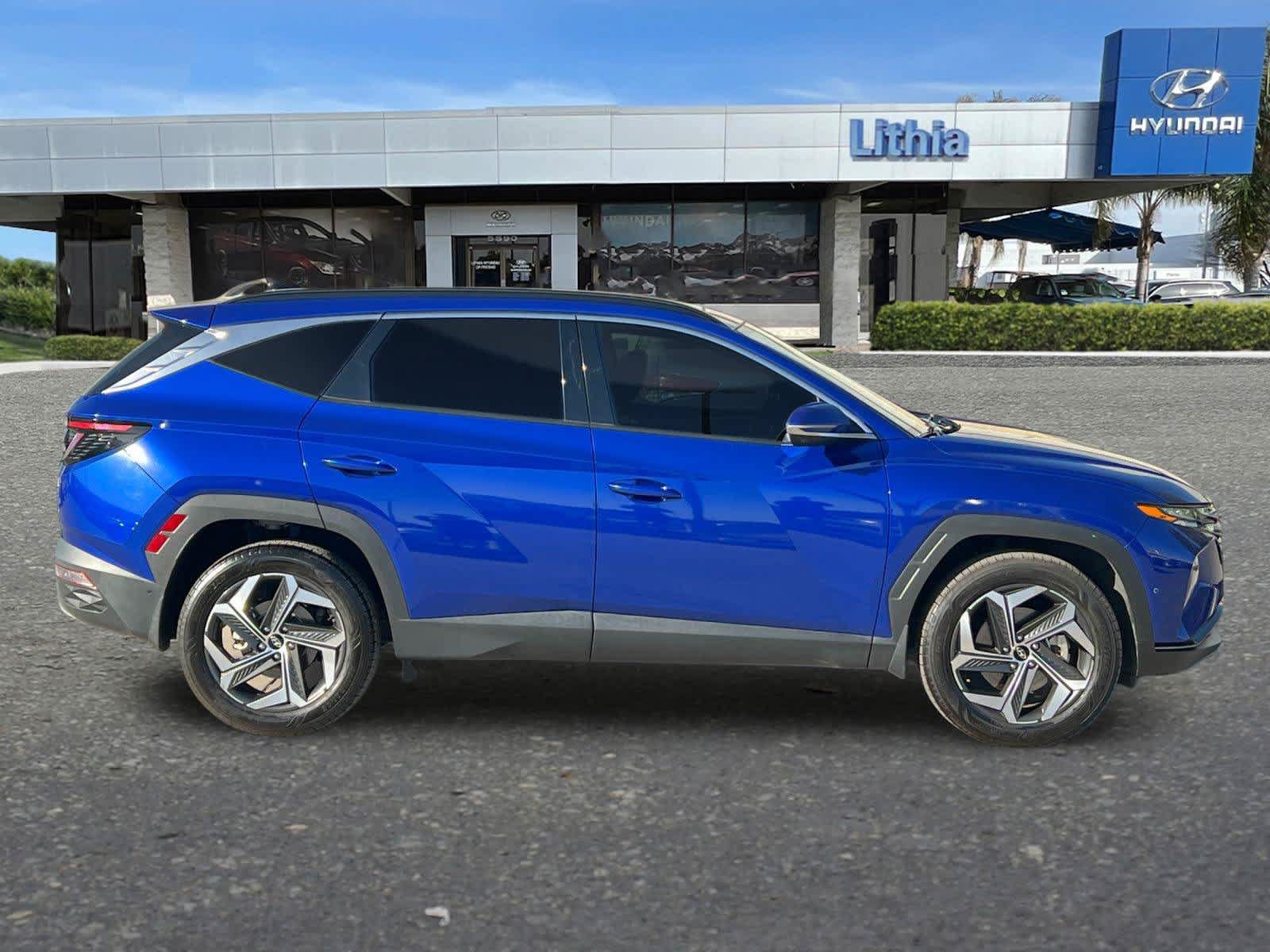 Certified 2023 Hyundai Tucson Limited AWD/4WD image 9