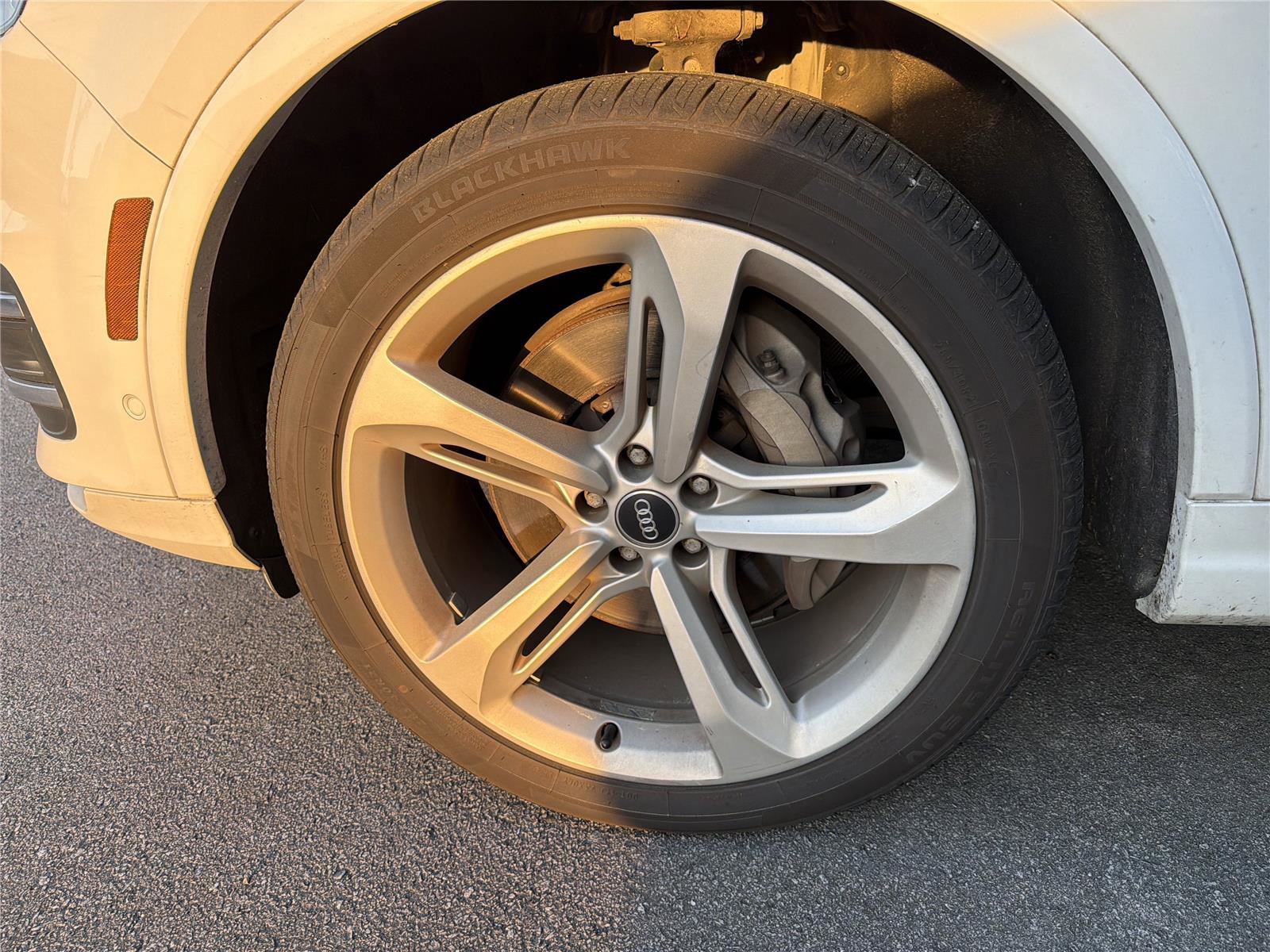 Used 2019 Audi Q7 3.0T Prestige w/ Prestige Package image 15