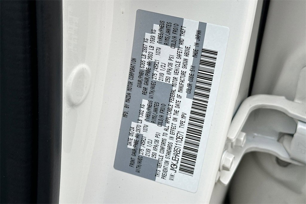 Certified 2025 MAZDA CX-70 Plug-In Hybrid w/ Premium Plus image 31