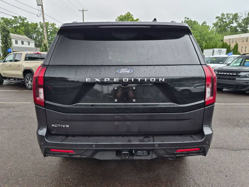 New 2026 Ford Expedition Active AWD/4WD image 8