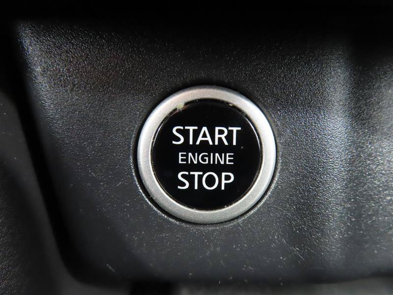 Used 2023 Nissan Rogue SV AWD/4WD image 18