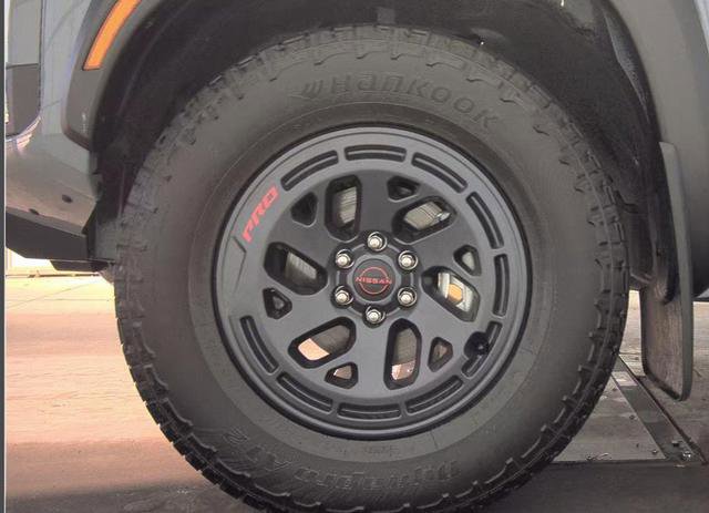 Certified 2026 Nissan Frontier PRO-4X w/ Pro Premium Package AWD/4WD image 8